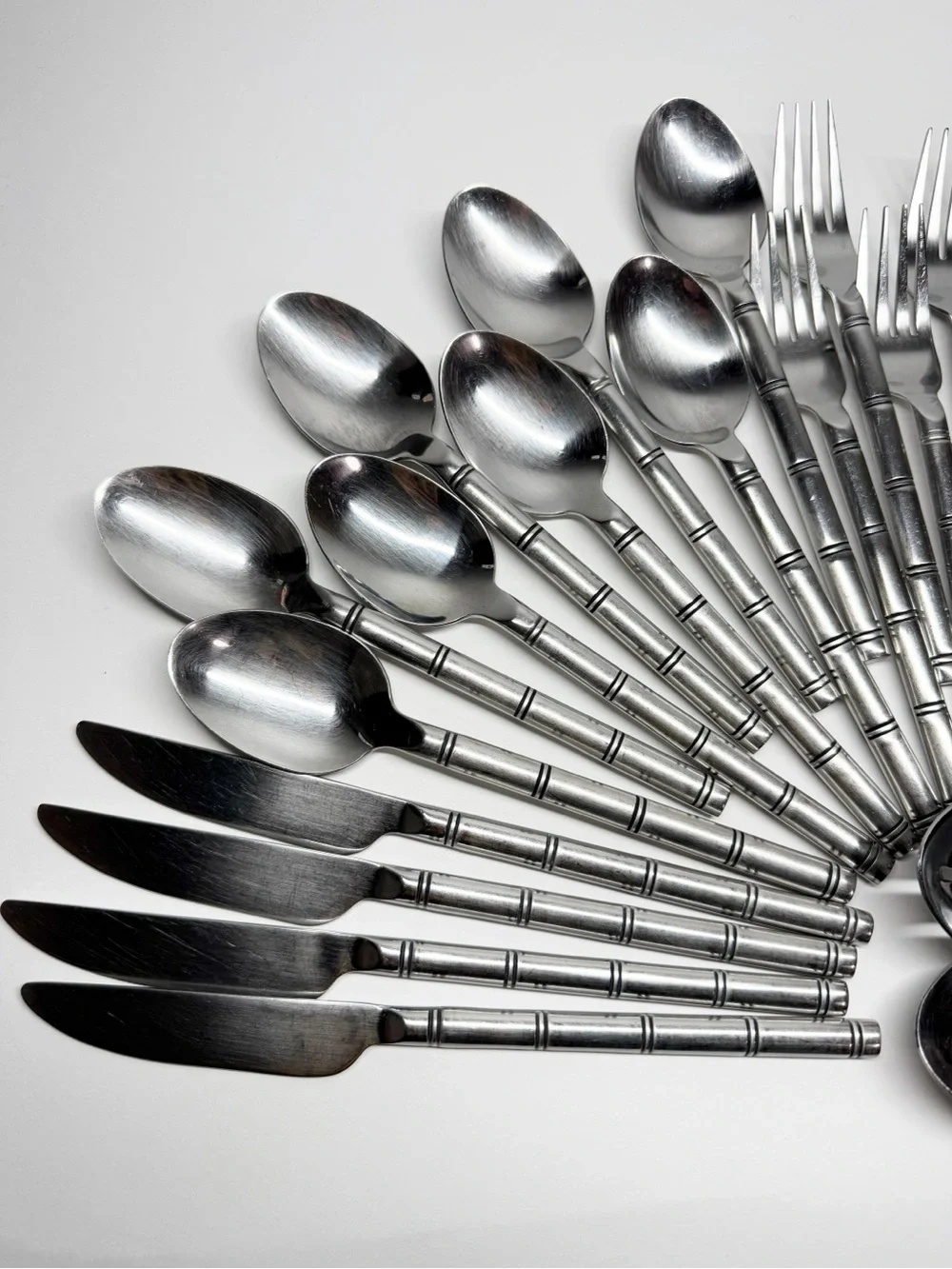 Pier 1 Bamboo Handle Stainless Steel 18/8 30 Piece Flatware & Serving Spoon Set